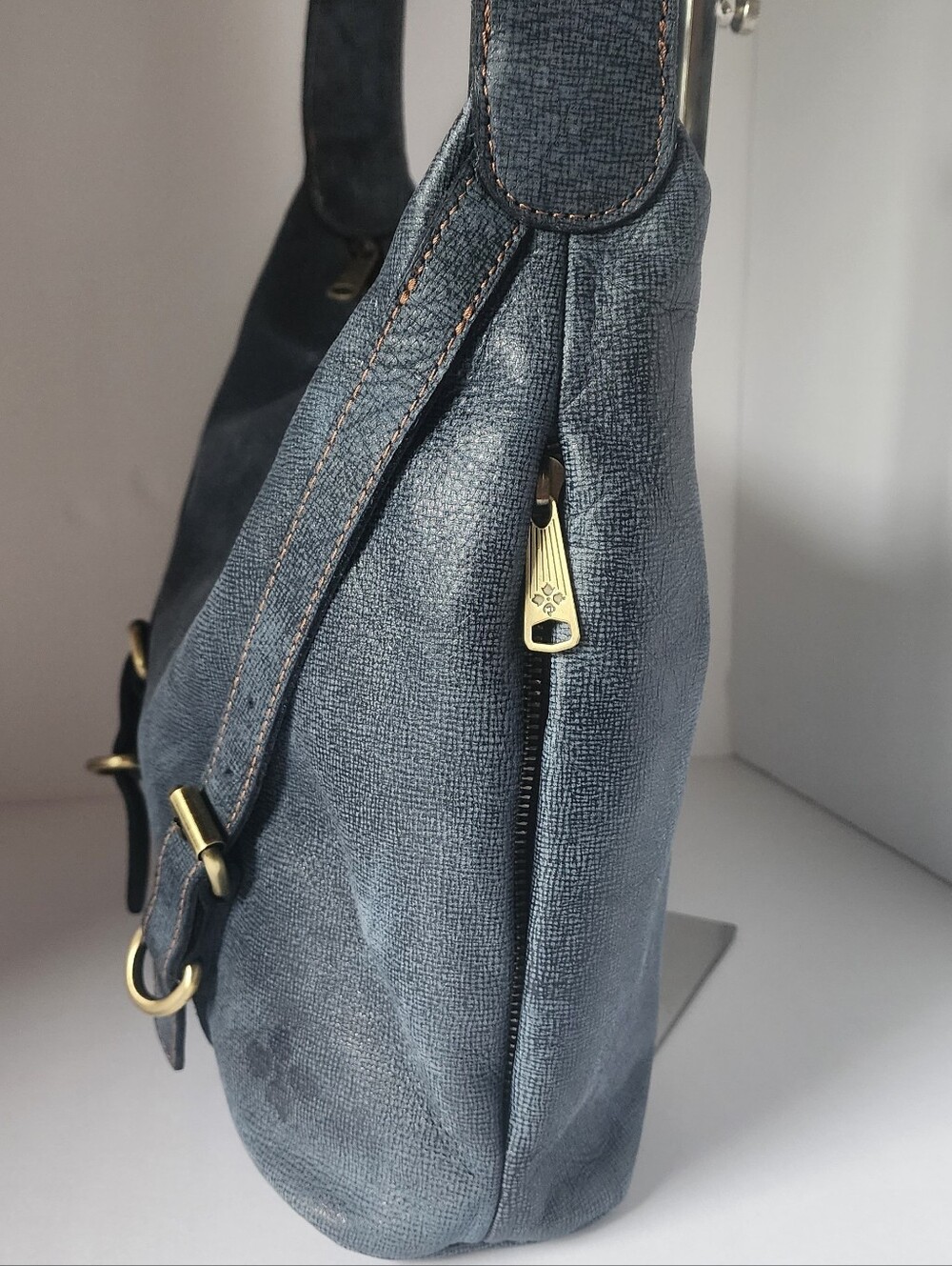 Patricia Nash Elia Hobo Bag NWOT - Picture 4 of 8